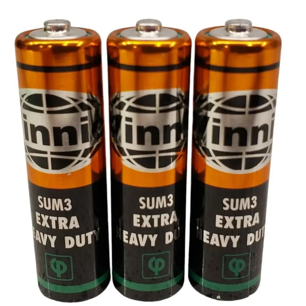 VINTAGE Vinnic AA Battery SUM3 1.5 Volt Extra Heavy Duty Orange Black Collector